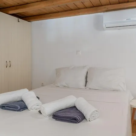 Myconian V Pool Lägenhet Ornos (Mykonos)