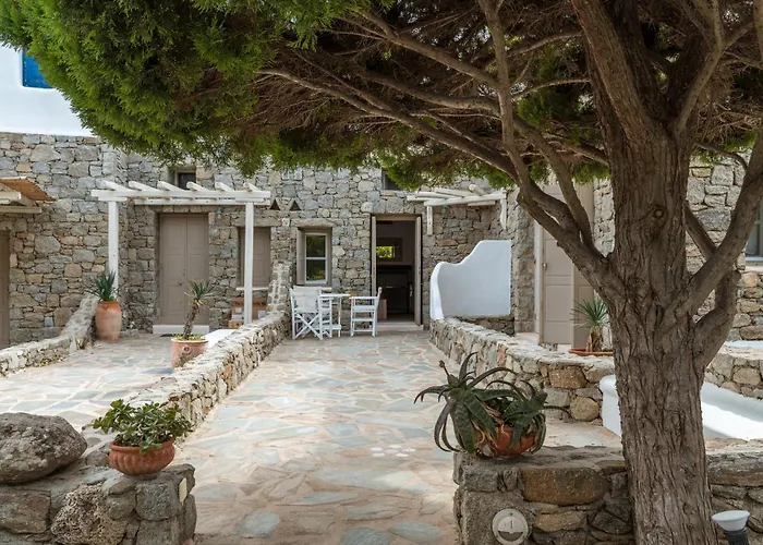 Myconian V Pool Орнос